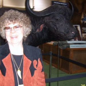 Meet your Posher, Kay